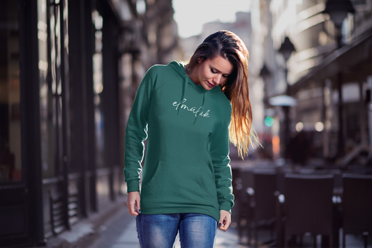 Elmúlik. Feliratis női pulcsi